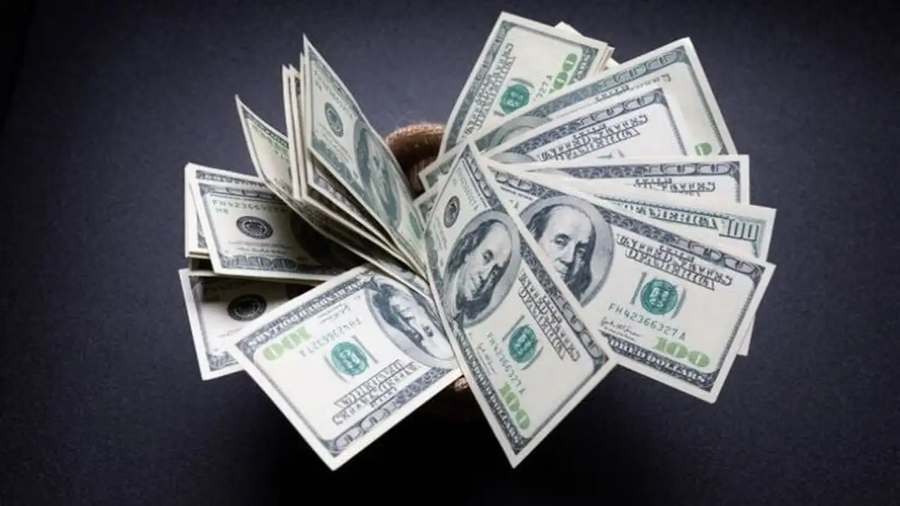 الدولار الأمريكي يستمر في الارتفاع مع توقعات إيجابية قادمة